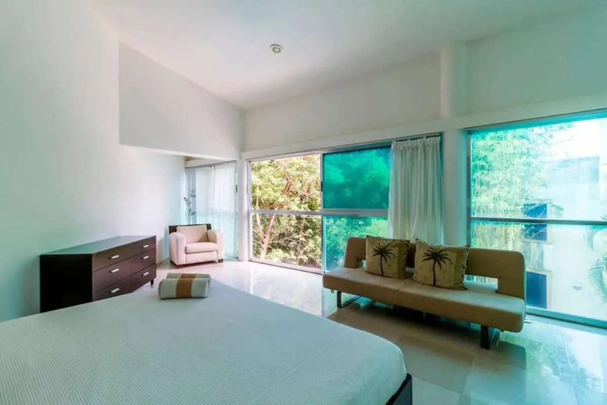 Tropical Private Pool Villa In Gated Upscale Area Playa del Carmen