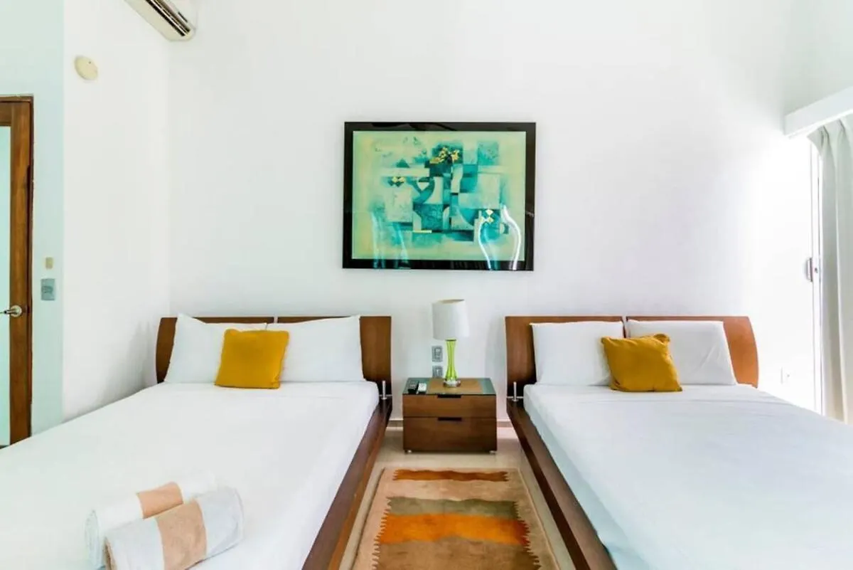 Tropical Private Pool Villa In Gated Upscale Area Playa del Carmen